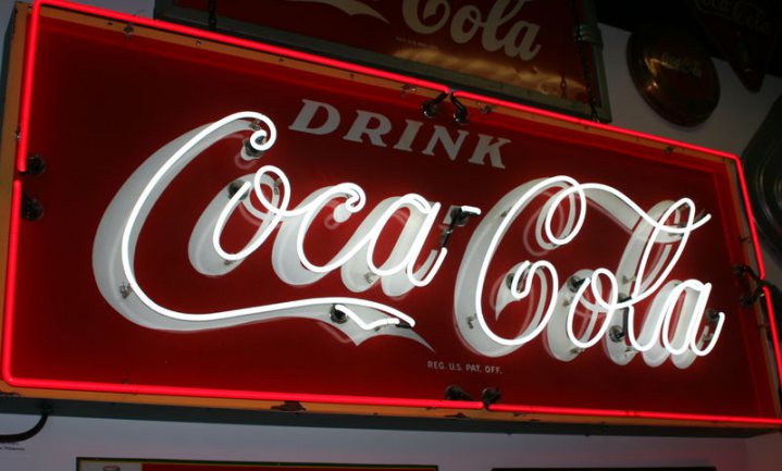 Coca-Cola dieper in alcohol