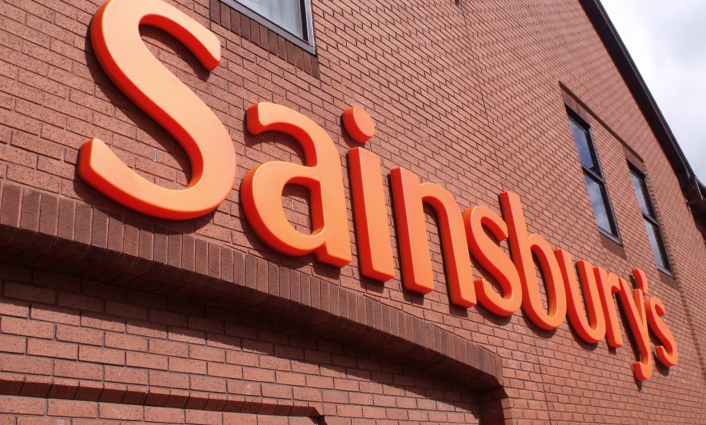 Sainsbury’s gaat online confrontatie met Amazon en Tesco aan