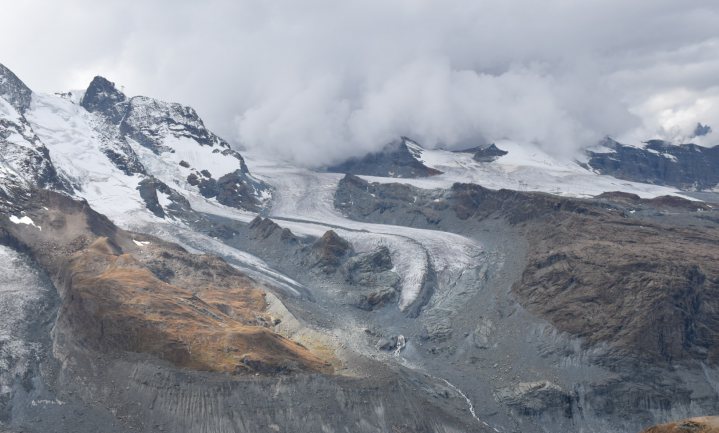 Reisjes over de Rijn lastiger, gletsjers krimpen 10% in 2 jaar