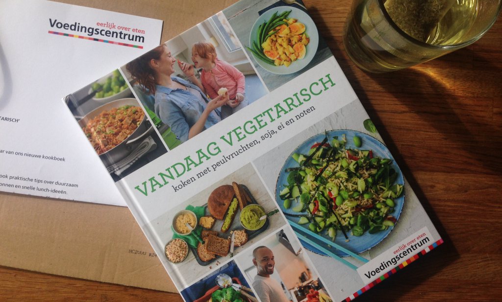 Voedingscentrum helpt vegetariërs met eigen kookboek