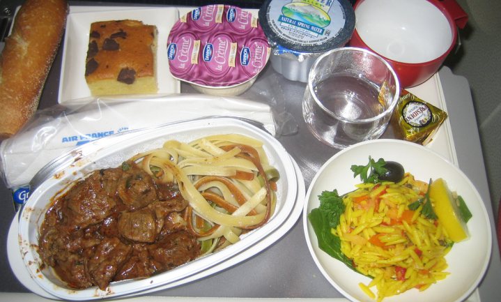 ‘Goed-geweten’ maaltijd van Singapore Airlines moet wereld redden