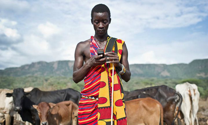 Mobieltjes kunnen van Afrikaanse boer ondernemer maken