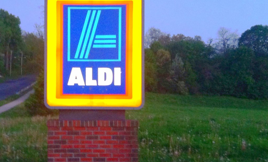 Duitse boeren boos op Aldi vanwege prijsdumping