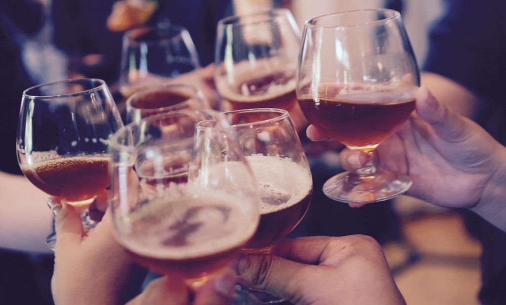 Simpele regel voor drinkende Belgische jongeren: alleen bier en wijn