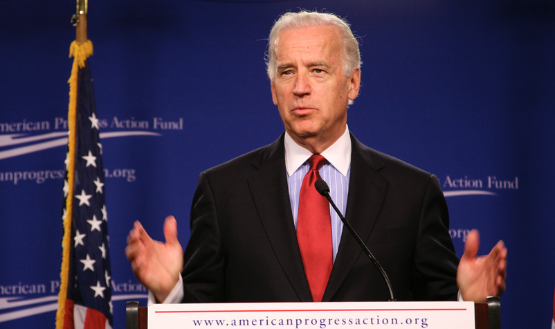 Joe Biden: VS dwong EU tot sancties tegen Rusland