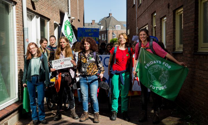 Jonge klimaatstakers: ‘Blaren zijn niet het einde van de wereld, maar de klimaatcrisis is dat wel’