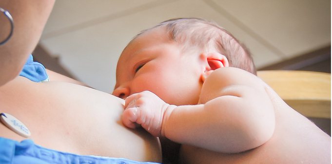 Wist je dat moedermelk je vroegste umami-ervaring is?