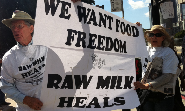 96% zuivelgerelateerde voedselinfecties VS gevolg rauwe melk