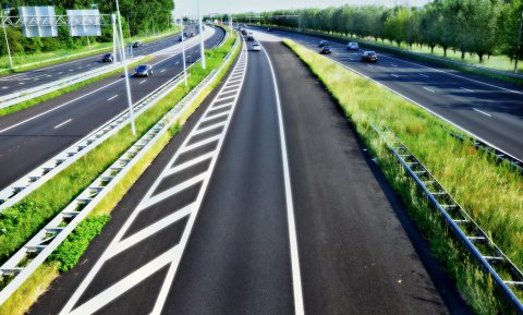 Koudplasten maken wegmarkering duurzamer en schoner