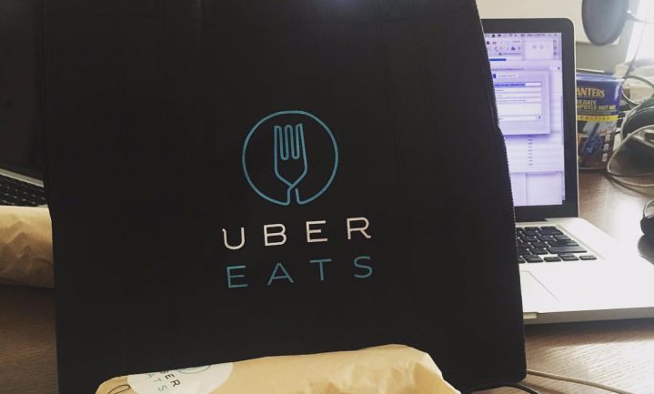 Ook UberEats bezorgt maaltijd per fiets