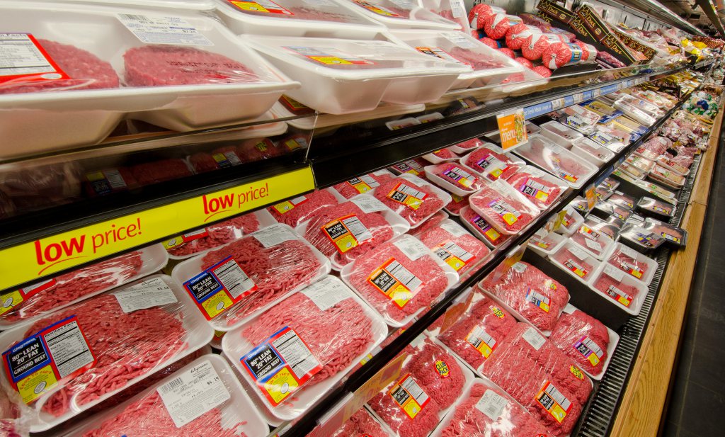 ‘Nederlands vlees verbergt voor €4,5 miljard aan kosten’