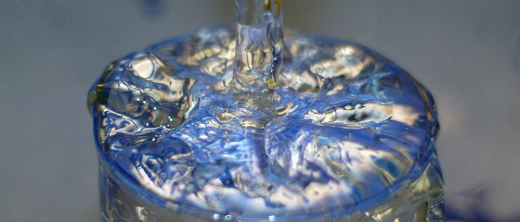 Moet je echt 2 liter water per dag drinken?