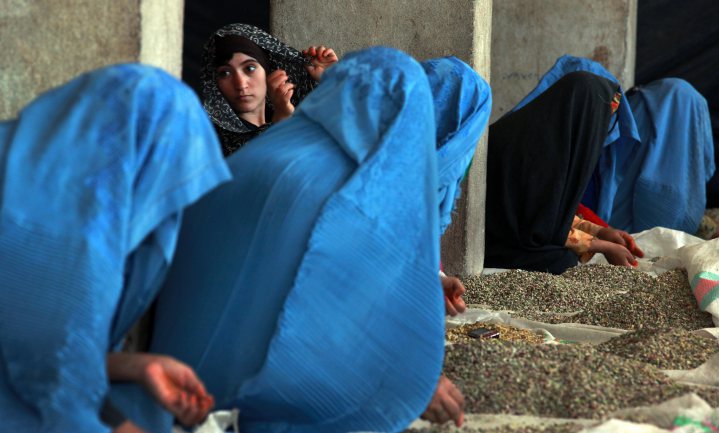 Uitsluiting vrouwen verergert Afghaanse voedselcrisis