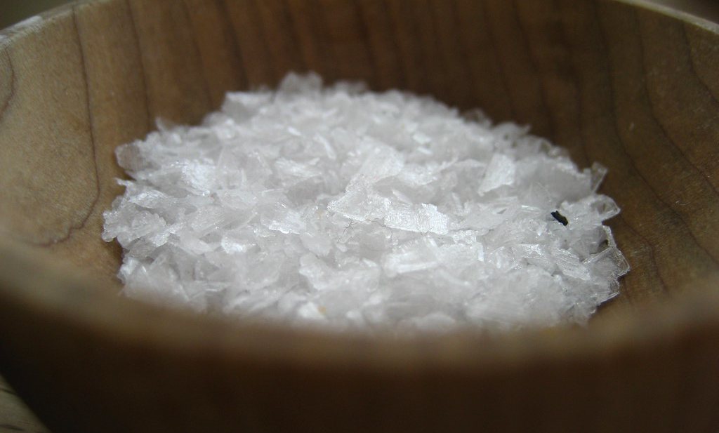 Chinezen moeten zoutgebruik halveren